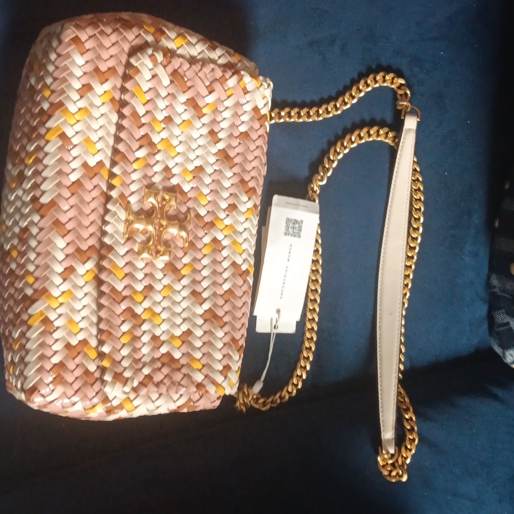 Purse - Picture 3 of 3